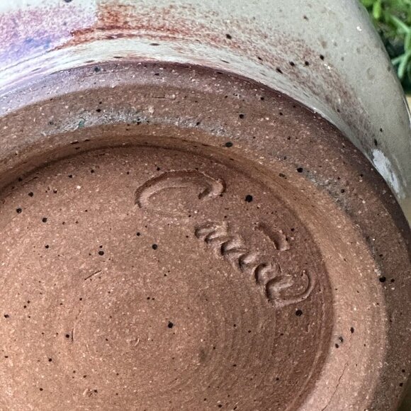 Mid Century Modern Stoneware Vase Handles Speckled Floral‎ Pattern Signed 7" H - Picture 8 of 11